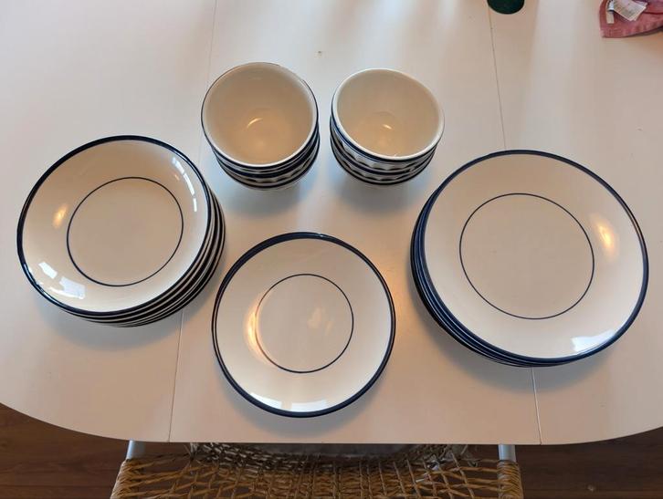 Dille & Kamille Borden en Kommen Set (23 stuks), Huis en Inrichting, Keuken | Servies, Ophalen