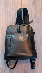 Nieuwe Chesterfield Vivian rugzak M black TK, Omg Gorinchem, Sieraden, Tassen en Uiterlijk, Tassen | Rugtassen, Ophalen of Verzenden