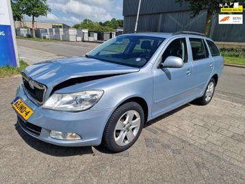 Skoda Octavia Combi 1.4 TSI Ambition Business Line, Apk, Nap beschikbaar voor biedingen