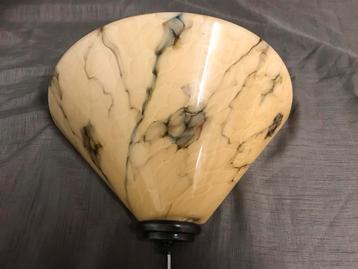 Halve Dakkap Gemarmerd Glas - 35cm wandlamp beschikbaar voor biedingen