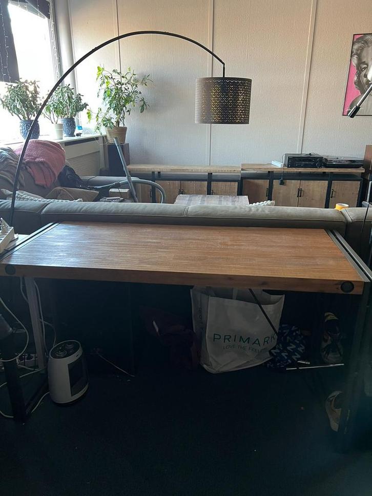 Industrieel Bureau Hout/Staal 140x60, Huis en Inrichting, Bureaus, Zo goed als nieuw, Bureau, Ophalen