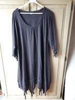 grijs/bruin gestreepte jurk, Bagoes, maat 5 (54/56), Kleding | Dames, Grote Maten, Bagoes, Verzenden, Jurk, Zo goed als nieuw