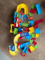 Vtech, incl monstertruck parcours en brandweerkazerne, Ophalen, Zo goed als nieuw