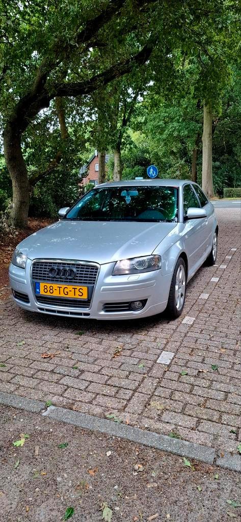 Audi A3 1.6 75KW 3D 2006 Grijs, Auto's, Audi, Particulier, A3, ABS, Airconditioning, Bluetooth, Boordcomputer, Centrale vergrendeling