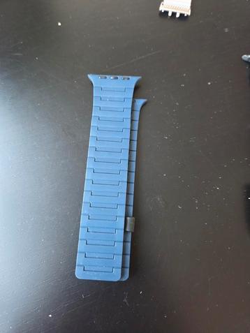 Blauw horlogebandje - Apple watch magnetisch  beschikbaar voor biedingen