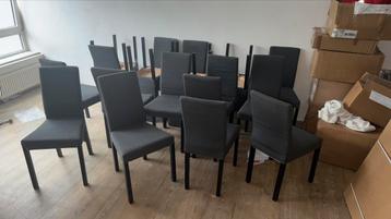 18 Grijze Stoelen - Horeca/Kantoor beschikbaar voor biedingen