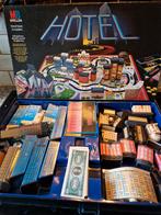 MB Hotel - Compleet & Goede Staat!, Hobby en Vrije tijd, Gezelschapsspellen | Bordspellen, Drie of vier spelers, Ophalen of Verzenden