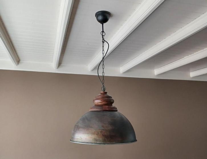 Landelijke lamp, Huis en Inrichting, Lampen | Plafondlampen, Zo goed als nieuw, Hout, Metaal, Ophalen
