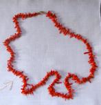 bloedkoraal staafjes ketting, Sieraden, Tassen en Uiterlijk, Kettingen, Ophalen of Verzenden, Zo goed als nieuw, Rood, Overige materialen