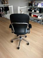 Steelcase Leap V2 - Leer/leder, Huis en Inrichting, Bureaustoelen, Ophalen, Zwart, Zo goed als nieuw, Bureaustoel