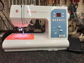 ZO GOED ALS NIEUWE SINGER CONFIDENCE NAAIMACHINE MODEL 7465 beschikbaar voor biedingen