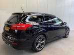 Ford FOCUS Wagon 1.0 ST-Line NAVIGATIE-AIRCO/ECC-PARC.FUNCTI, Auto's, Stof, Gebruikt, Euro 6, Zwart