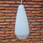 Hanglamp jaren '60, Peill & Putzler, wit melkglas, 40 cm, Ophalen of Verzenden