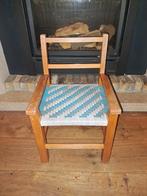 Leuk houten kinderstoeltje / krukje, Huis en Inrichting, Stoelen, Ophalen, Gebruikt, Bruin, Vintage