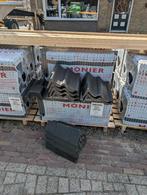 Monier Novo+ Sneldekpan Zwart + gevelpan en ventilatiepan, Doe-het-zelf en Verbouw, Dakpannen en Dakbedekking, Ophalen, Steen of Klei