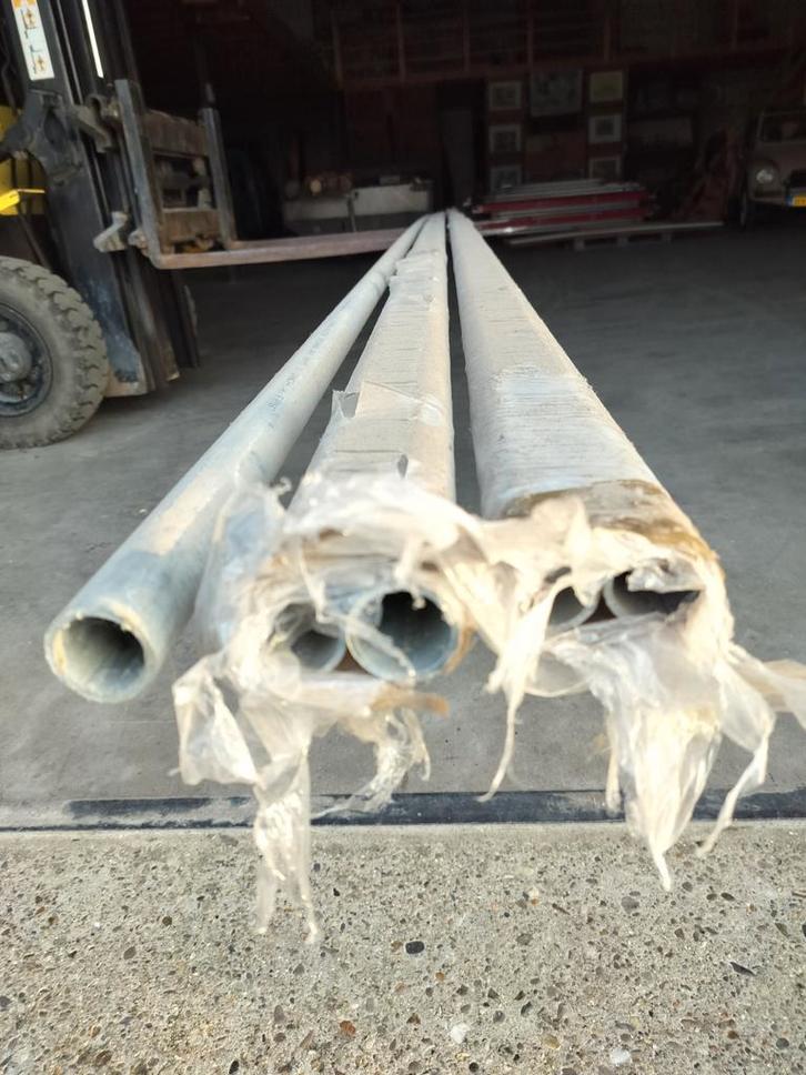 6 meter Stalen buis gegalvaniseerd 5 stuks, Doe-het-zelf en Verbouw, Metalen, Nieuw, Ophalen