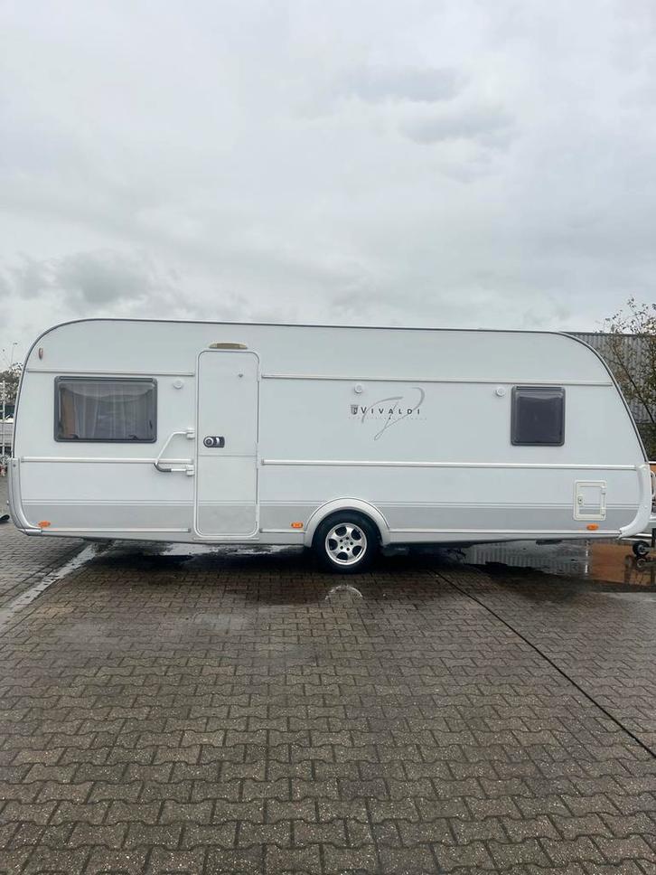 Tabbert vivaldi, met mover en voortent!, Caravans en Kamperen, Caravans, Particulier, tot en met 5, 1250 - 1500 kg, Rondzit, Tabbert