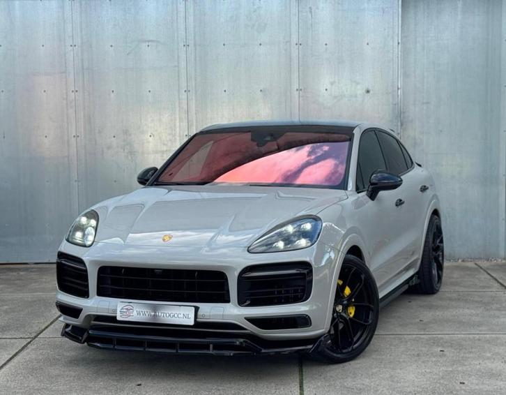 Porsche Cayenne Coupé 3.0 E-HYBRID PANO MAXTON NAP 22INCH, Auto's, Porsche, Bedrijf, Cayenne, 360° camera, 4x4, ABS, Achteruitrijcamera