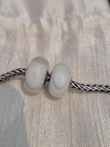 Trollbeads Witte Gordeldier Set beschikbaar voor biedingen