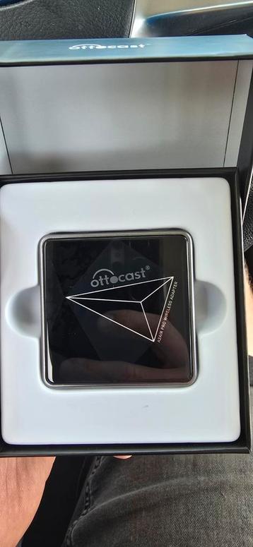 Ottocast A2AIR Pro - Draadloze CarPlay/Android Auto Adapter beschikbaar voor biedingen