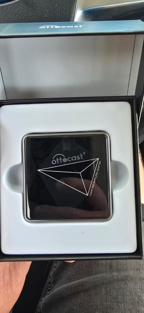Ottocast A2AIR Pro - Draadloze CarPlay/Android Auto Adapter, Auto diversen, Auto-accessoires, Nieuw, Ophalen of Verzenden