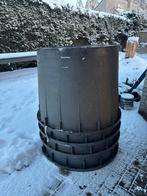 Gratis! Zwarte kunststof kuub - 500 liter, 150 liter of meer, Ophalen, Gebruikt, Kunststof