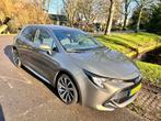 Toyota Corolla 1.8 Hybrid First Edition | Bouwjaar 2020, Auto's, 65 €/maand, 480 kg, 1798 cc, Volledig hybride