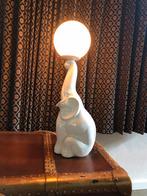 Vintage 1960s Porseleinen Tafellamp Olifant + Glazen Bol, Huis en Inrichting, Lampen | Tafellampen, Ophalen of Verzenden, Zo goed als nieuw