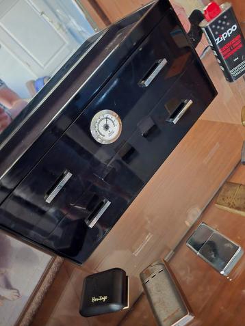 Humidor colton beschikbaar voor biedingen