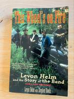 Levon Helm - This Wheel’s On Fire - biografie, Boeken, Biografieën, Ophalen, Zo goed als nieuw