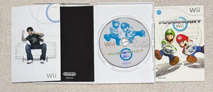 Mario Kart Game voor de Nintendo Wii jaar 2007, Spelcomputers en Games, Games | Nintendo Switch, Zo goed als nieuw, Racen en Vliegen