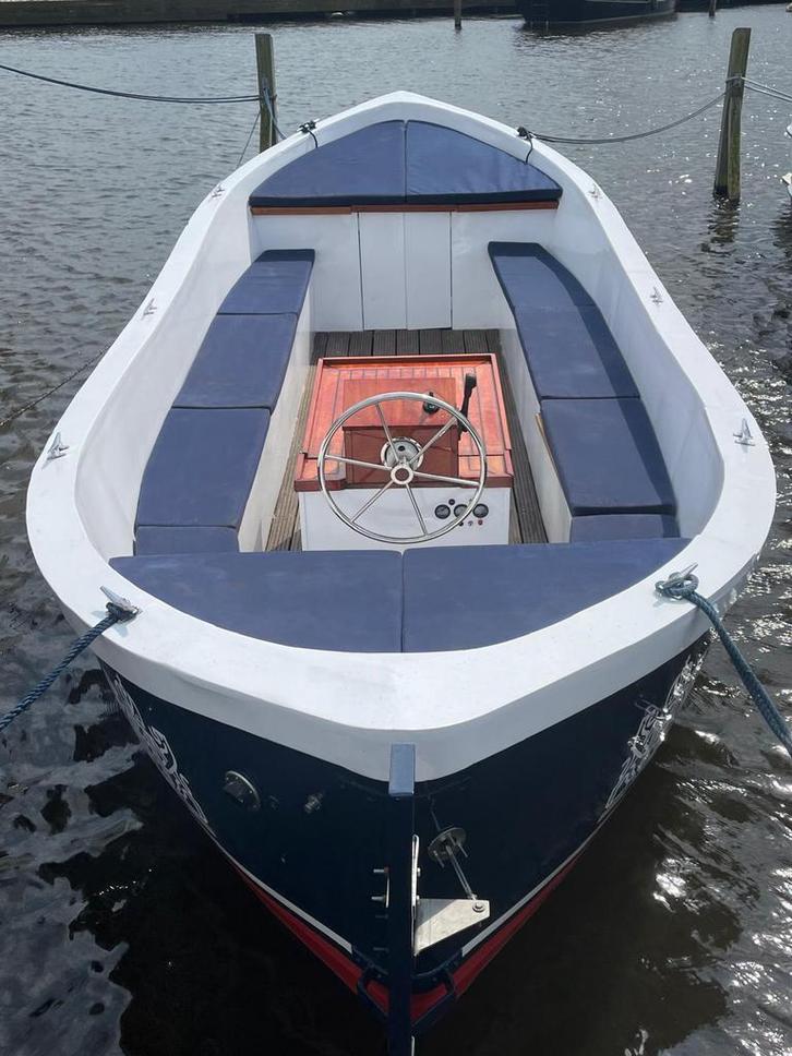 Prachtige sloep 8,5 meter! Najaarsaanbieding !, Watersport en Boten, Sloepen, Gebruikt, 10 tot 30 pk, 6 meter of meer, Binnenboordmotor