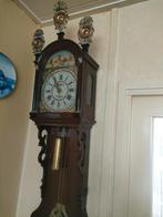 Friese Staartklok, Antiek en Kunst, Ophalen