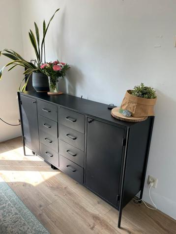 Dressoir Fik Zwart - Giga Meubel beschikbaar voor biedingen