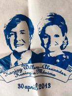 Rugtasje Willem Alexander en Maxima en theelepel Amalia, Verzamelen, Ophalen of Verzenden, Nieuw, Nederland, Speld(je) of Lepel(tje)