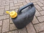 Jerrycan benzine zwart gele dop - 5 liter - één stuks -, Auto diversen, Overige Auto diversen, Ophalen of Verzenden