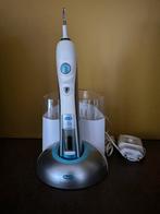 Oral B 3738 elektrische tandenborstel, Ophalen of Verzenden, Gebruikt, Tandenborstel