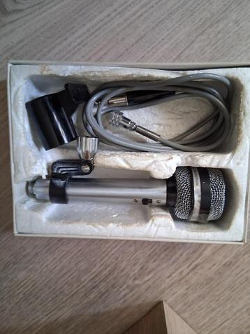microfoon UDM-104 hi mike vintage beschikbaar voor biedingen