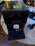 Krups Intuition Preference EA8738+, Witgoed en Apparatuur, Koffiemachine, Zo goed als nieuw, Afneembaar waterreservoir, Koffiebonen