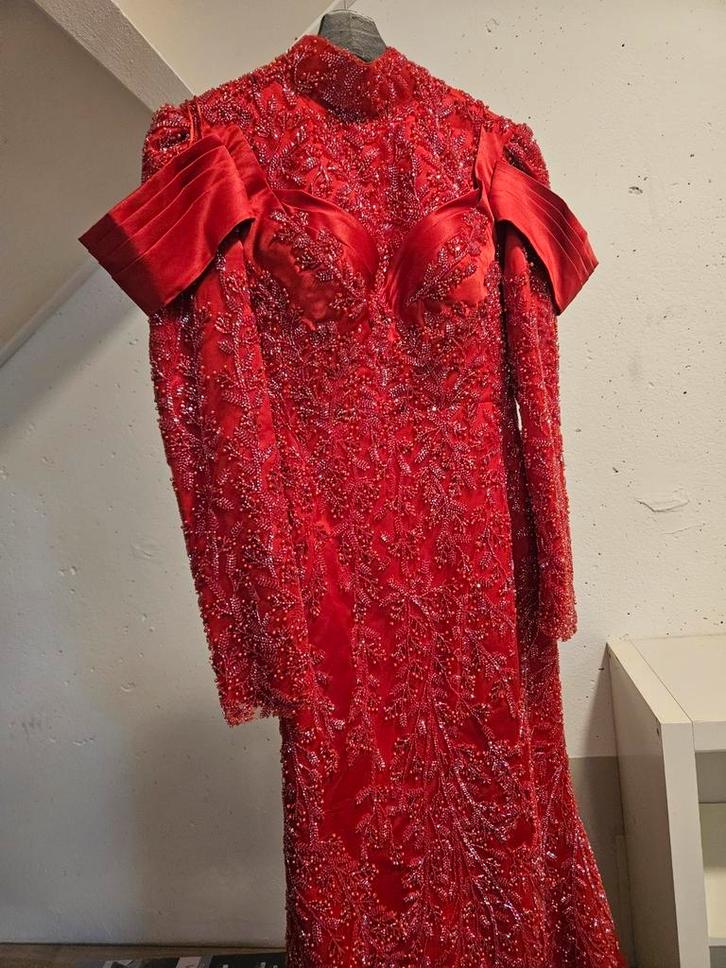 Rode Henna jurk / verlovingsjurk haute couture, Kleding | Dames, Gelegenheidskleding, Zo goed als nieuw, Galajurk, Maat 34 (XS) of kleiner