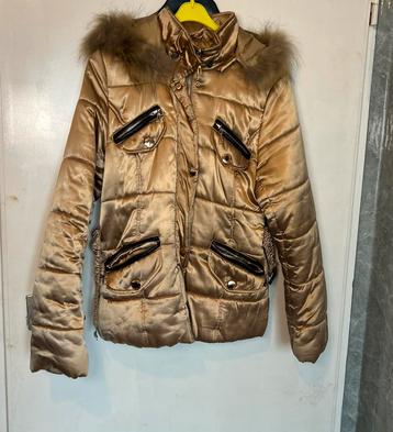 winterjas maat m beschikbaar voor biedingen