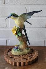 Vogelbeeld Crown Staffordshire JT Jones bijeneter, Antiek en Kunst, Antiek | Porselein, Ophalen of Verzenden