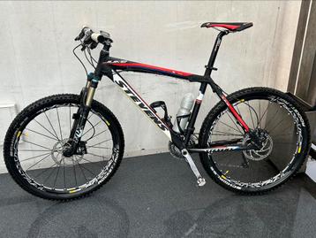 Stevens Juke mountainbike is zeer goede staat!! beschikbaar voor biedingen