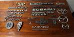 Oldtimer auto emblemen Datsun Toyota Honda Mazda, Verzamelen, Ophalen of Verzenden, Gebruikt, Auto's