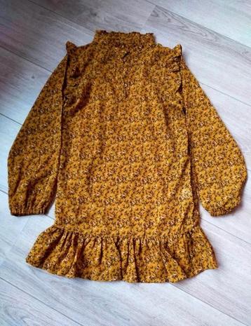 Nieuw! Schattige okergele gebloemde jurk! Mt 146/152
 beschikbaar voor biedingen