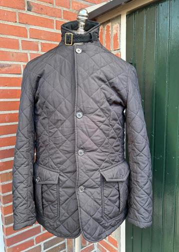 Barbour quilted jacket zwart maat Large. beschikbaar voor biedingen
