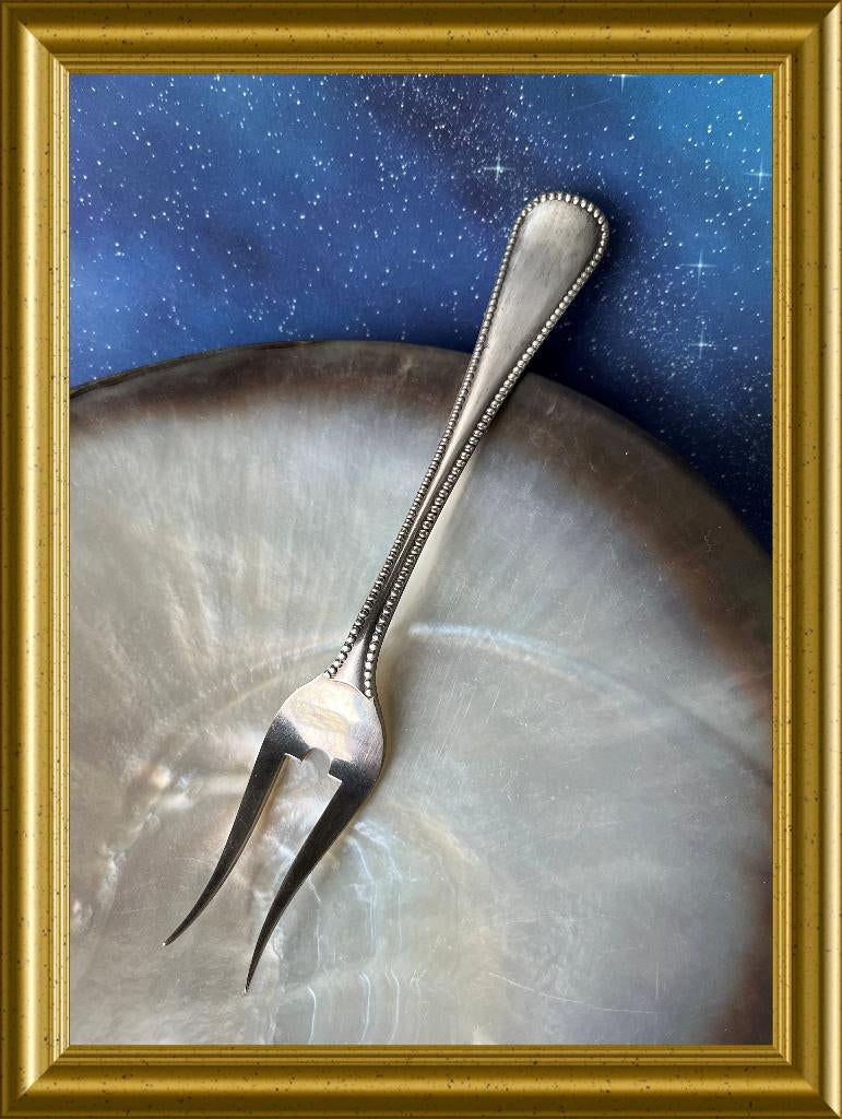 Zilveren vork met parelrand, Antiek en Kunst, Ophalen of Verzenden, Zilver