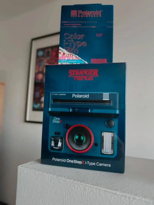 Polaroid Stranger Things + film pack NEW, Audio, Tv en Foto, Fotocamera's Analoog, Nieuw, Polaroid, Polaroid, Ophalen of Verzenden