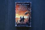 HELDEN van OLYMPUS.. (DE VERLOREN HELD).. Rick Riordan, Ophalen of Verzenden, Zo goed als nieuw