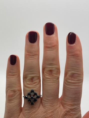 A295 Prachtige zilveren ring blauwe saffier maat 17,25 beschikbaar voor biedingen